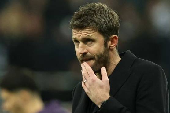 狂喜！卡里克升级版来了，欧洲最佳少帅主动求加盟，曼联重建稳了