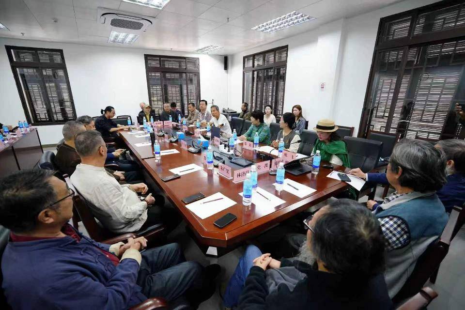 陶瓷印艺术之花在美丽花城绽放