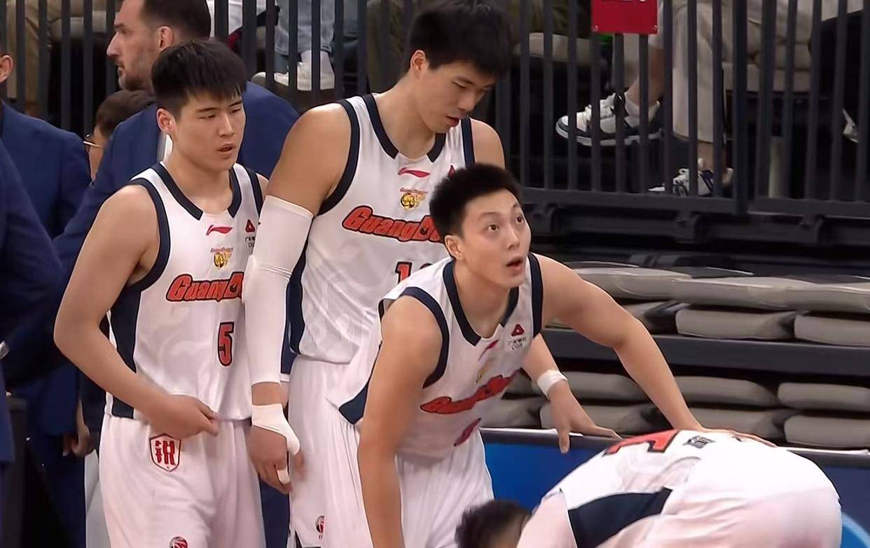 恭喜杜锋！广东最强“王牌”正式到位，陈家政惨遭弃用！