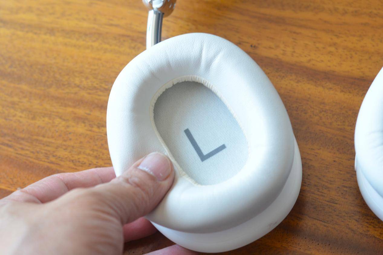 HiFi音质、智能交互灵动屏、AI智能，南卡SHOW头戴式耳机体验感拉满