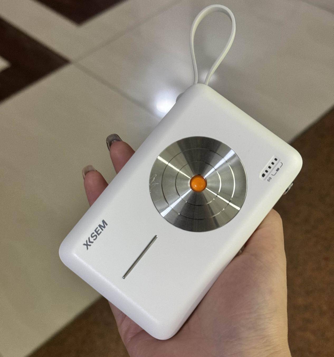 充电宝2w好还是1w好？充电宝哪个品牌比较好？手把手教你挑选到安全好用的充电宝