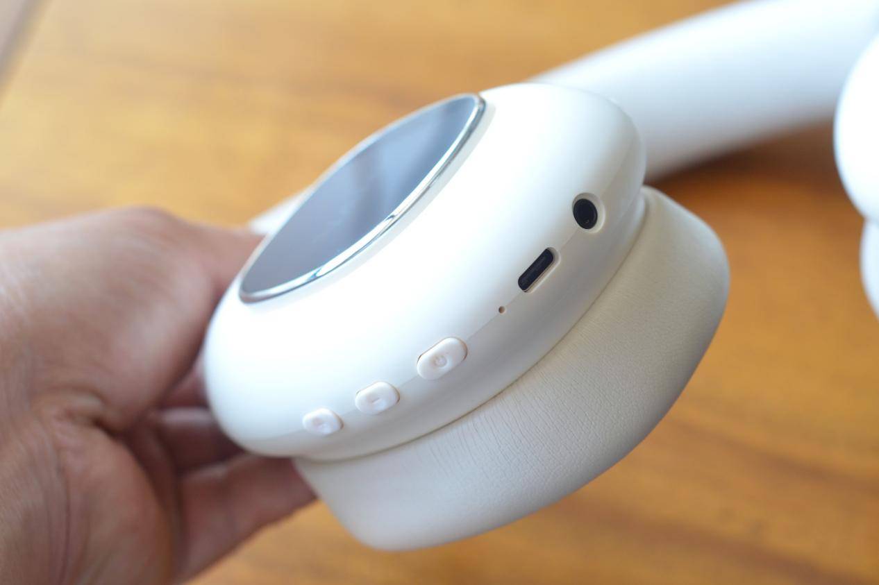 HiFi音质、智能交互灵动屏、AI智能，南卡SHOW头戴式耳机体验感拉满