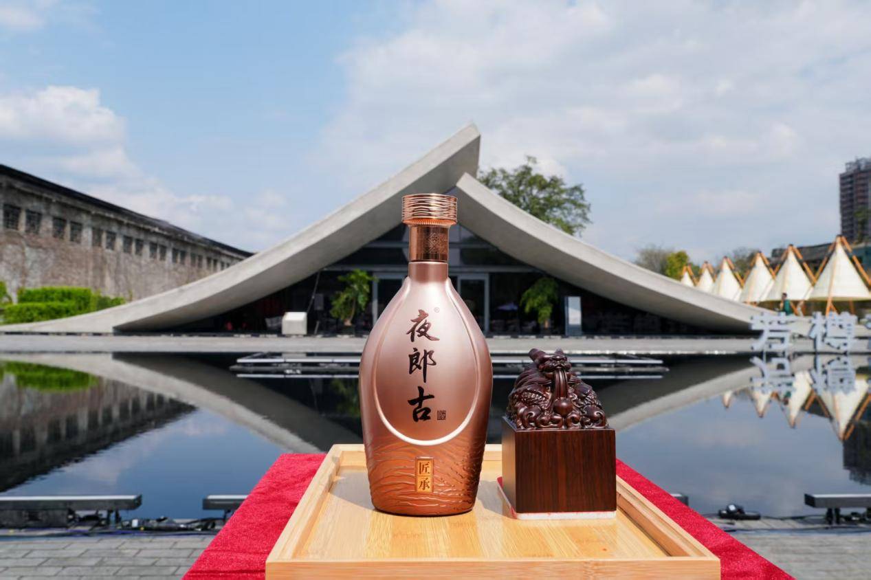 b75713745d7339be8304eae8370b933e