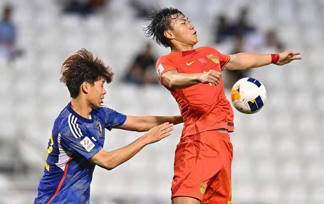 突发消息！国足大名单调整：邵佳一紧急补招，塞尔吉尼奥或无缘出战库拉索