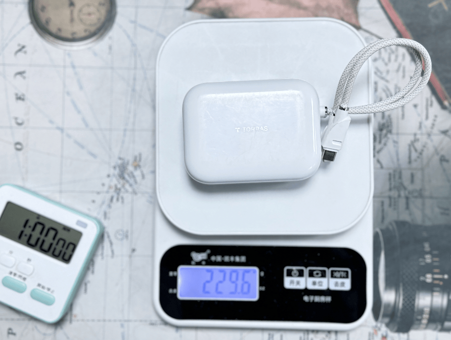 苹果用什么充电宝好一点？2026年10款最适合苹果手机的充电宝推荐，新手选购怕踩雷就看这篇