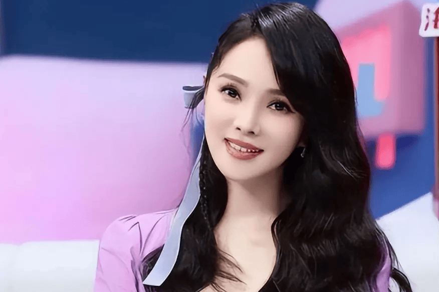 伊能静分享迪士尼亲子游vlog：珍惜陪伴，拒绝合影只为全心爱女