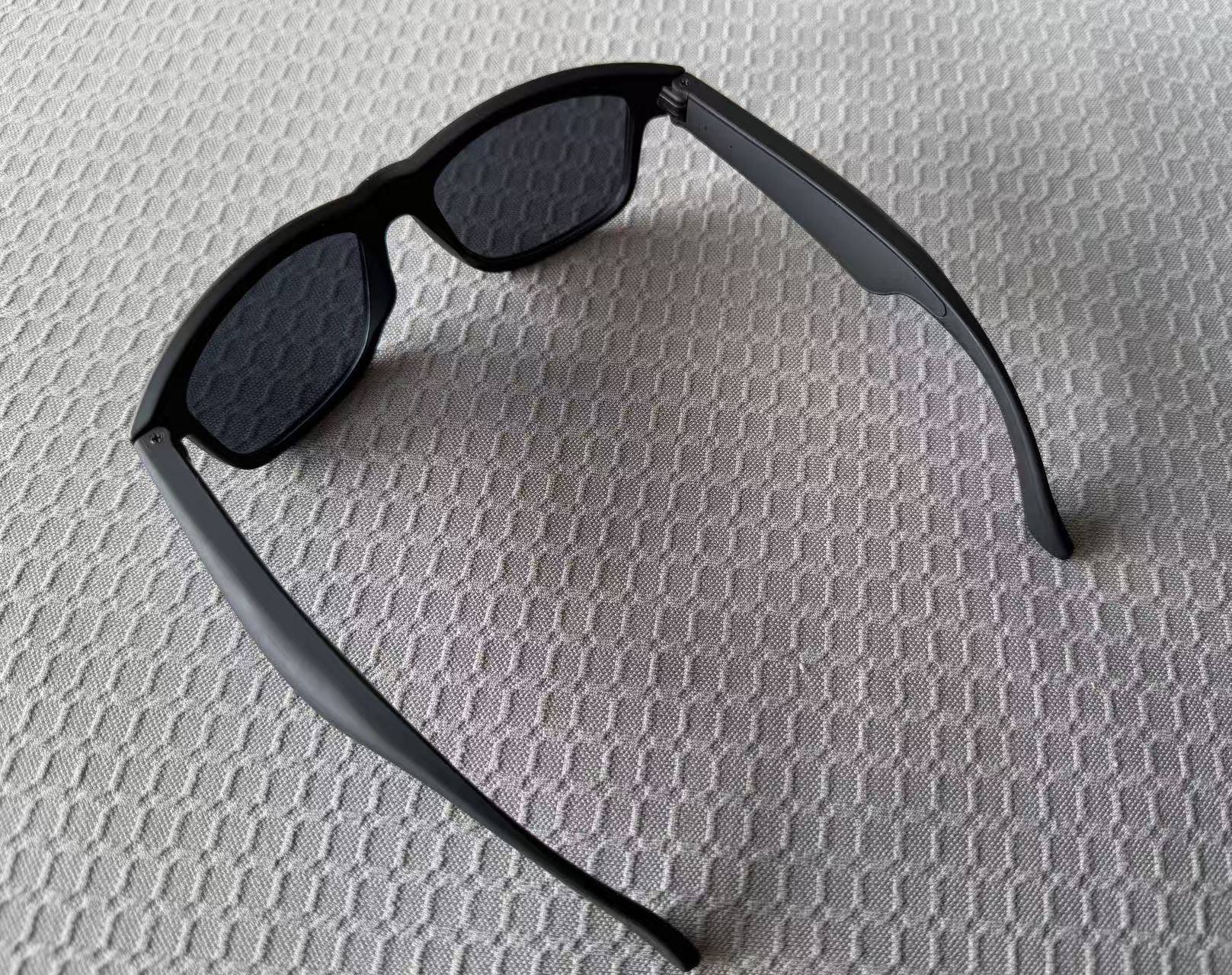 运动党狂喜!FIYA F1智能眼镜,百元价解锁千元体验