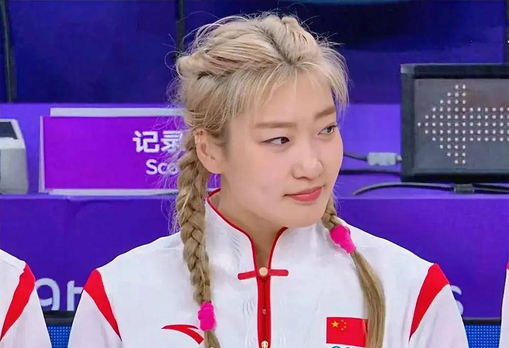 重磅！李梦留洋梦破碎，张子宇季后赛被弃用，WCBA四强已出3席！