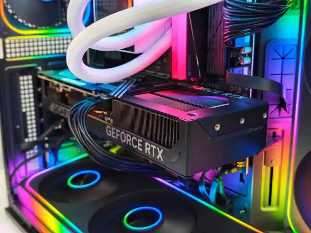 还好没盲目买,爱国者星璨辰Air实测:颜值散热双在线桌面小钢炮