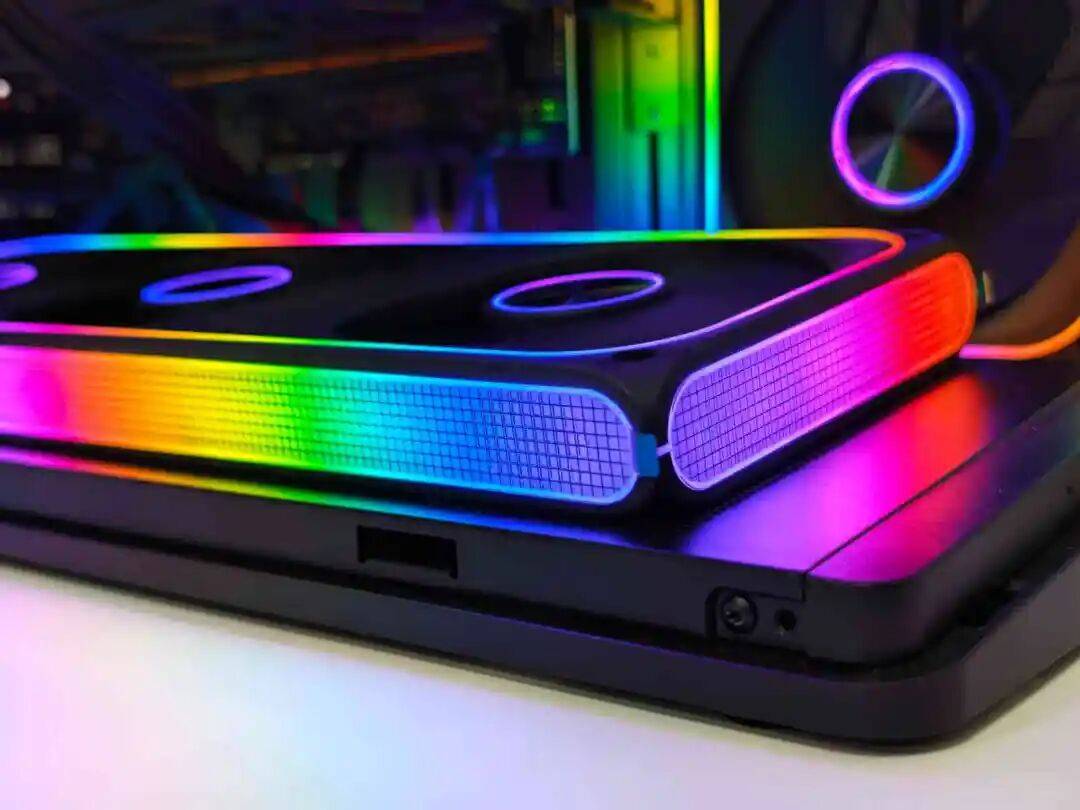 还好没盲目买,爱国者星璨辰Air实测:颜值散热双在线桌面小钢炮