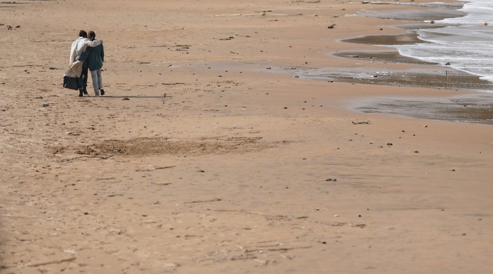 孙俪长文揭秘《危险关系》：邓超成表演路上最强后盾