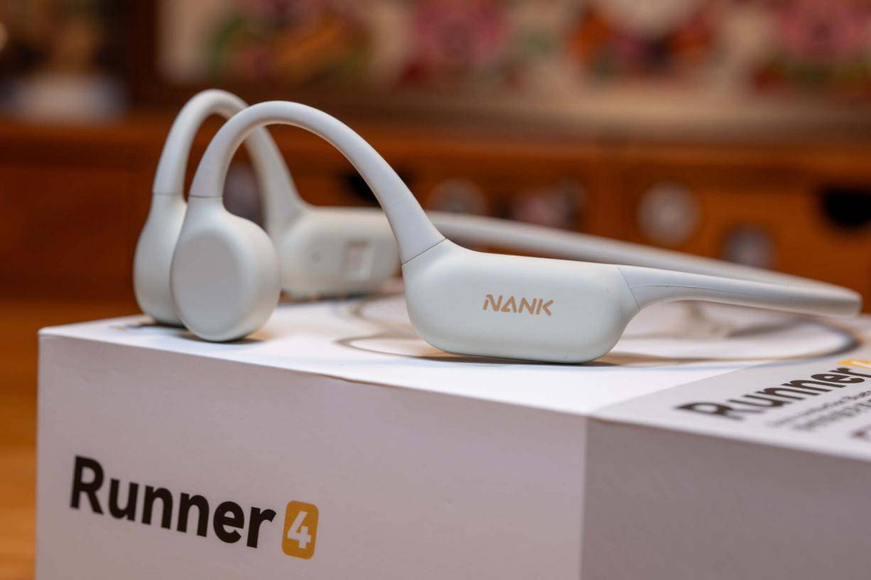 户外跑步耳机怎么选？拒绝盲目跟风，推荐十款佩戴稳固的跑步耳机