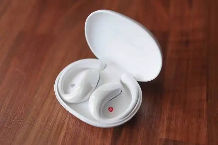 跑步者选什么耳机？推荐十款狂甩不掉的运动耳机，小白也能不踩坑