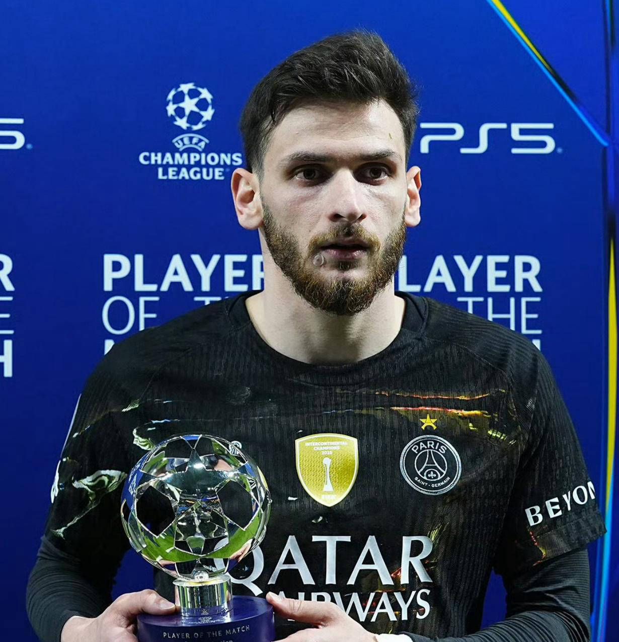 令人惊叹的马竞：提前7轮锁定无法夺冠！欧冠2-0，晋级半决赛在望