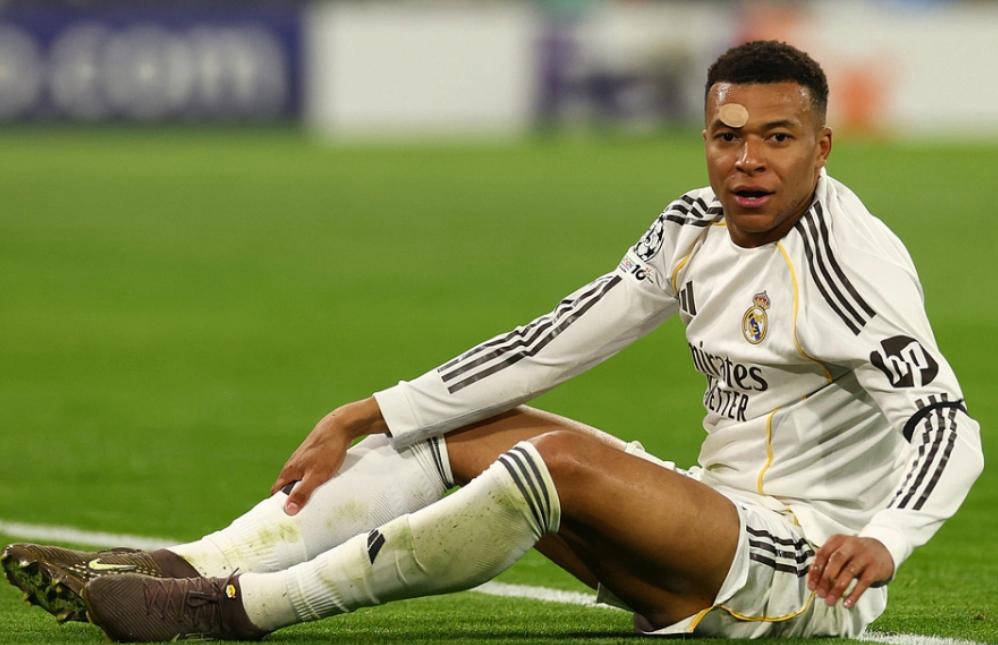 姆巴佩两年无缘冠军，目睹大巴黎再创新高，恩里克的预言成真