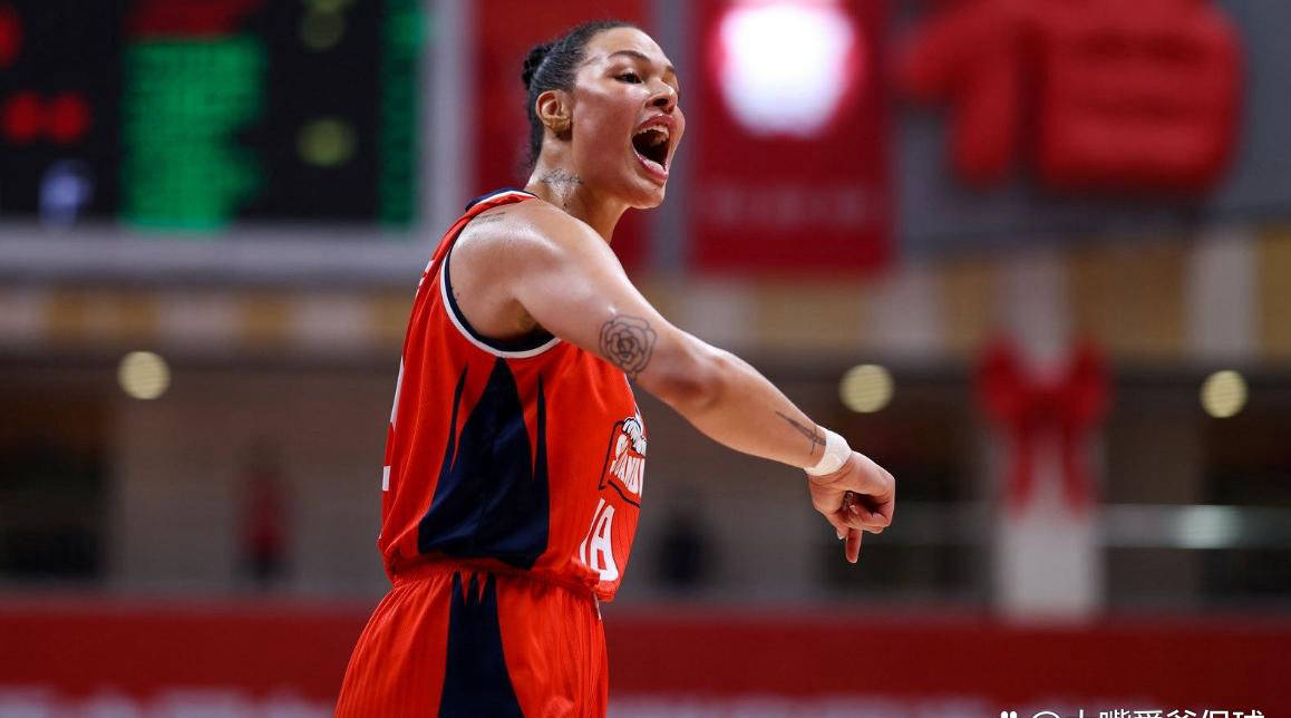 没了李梦和韩旭，坎贝奇伤退加小外援或遭禁赛，四川女篮为何丢失优势？