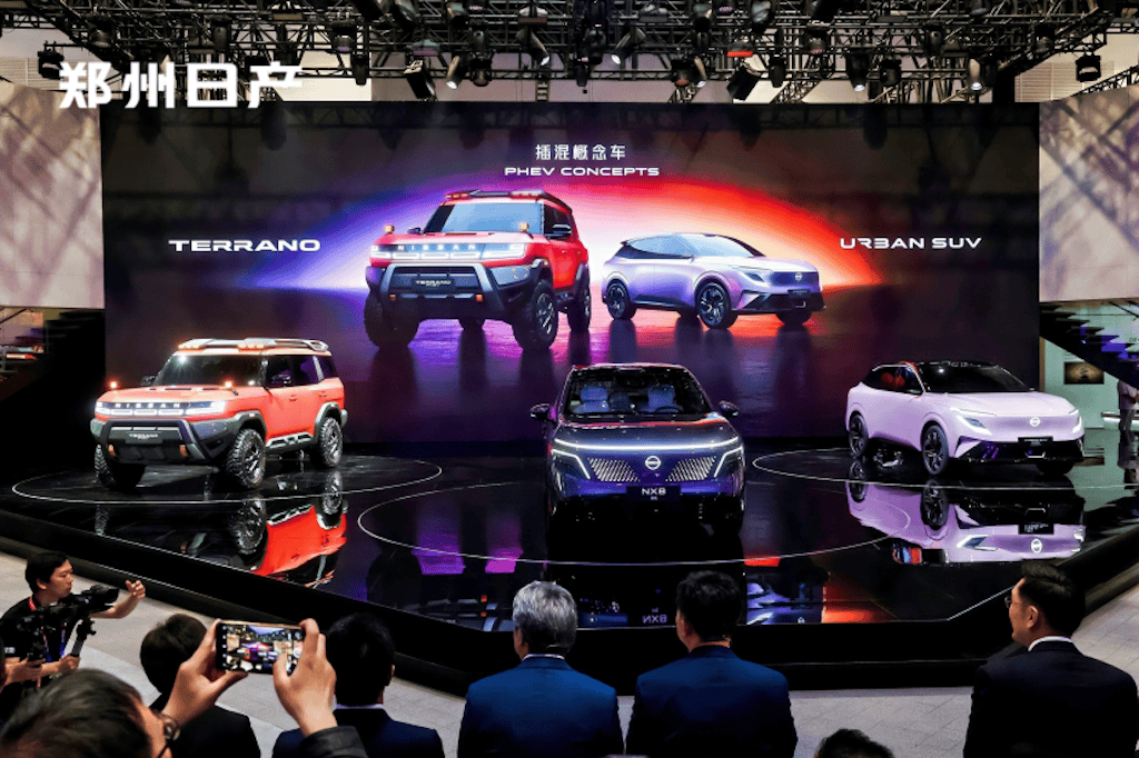 郑州日产携锋坦·沙影骑士版及全球插混SUV概念车耀目2026北京车展253.png