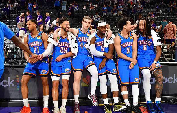 雷霆后场新星阿杰·米切尔虽拥有大量球权，却未能展现应有的持球进攻威胁 