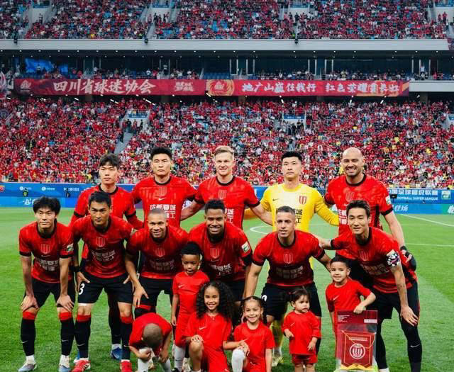 中超4月战罢：成都蓉城豪取5连胜火力全开，堪比巅峰广州恒大！ 