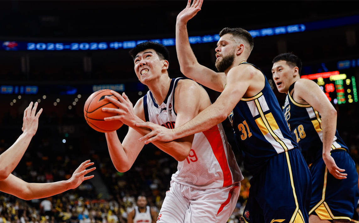 恭喜！中国男篮22岁2米26中锋下周赴美：3所NCAA名校相中他