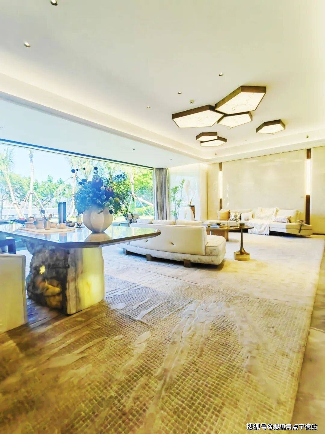 广州荔湾区新房测评：保利珠江天悦-地段配套与价格分析-户型优缺点-官方售楼处认证电话专线_项目