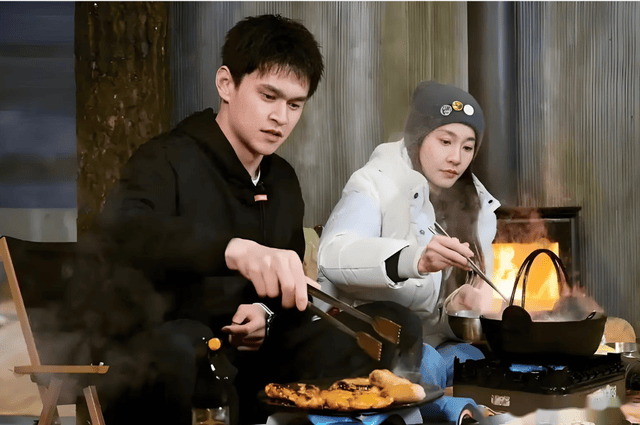 原创            妻旅四对夫妻唯独孙杨遭群嘲，真实反倒成了原罪