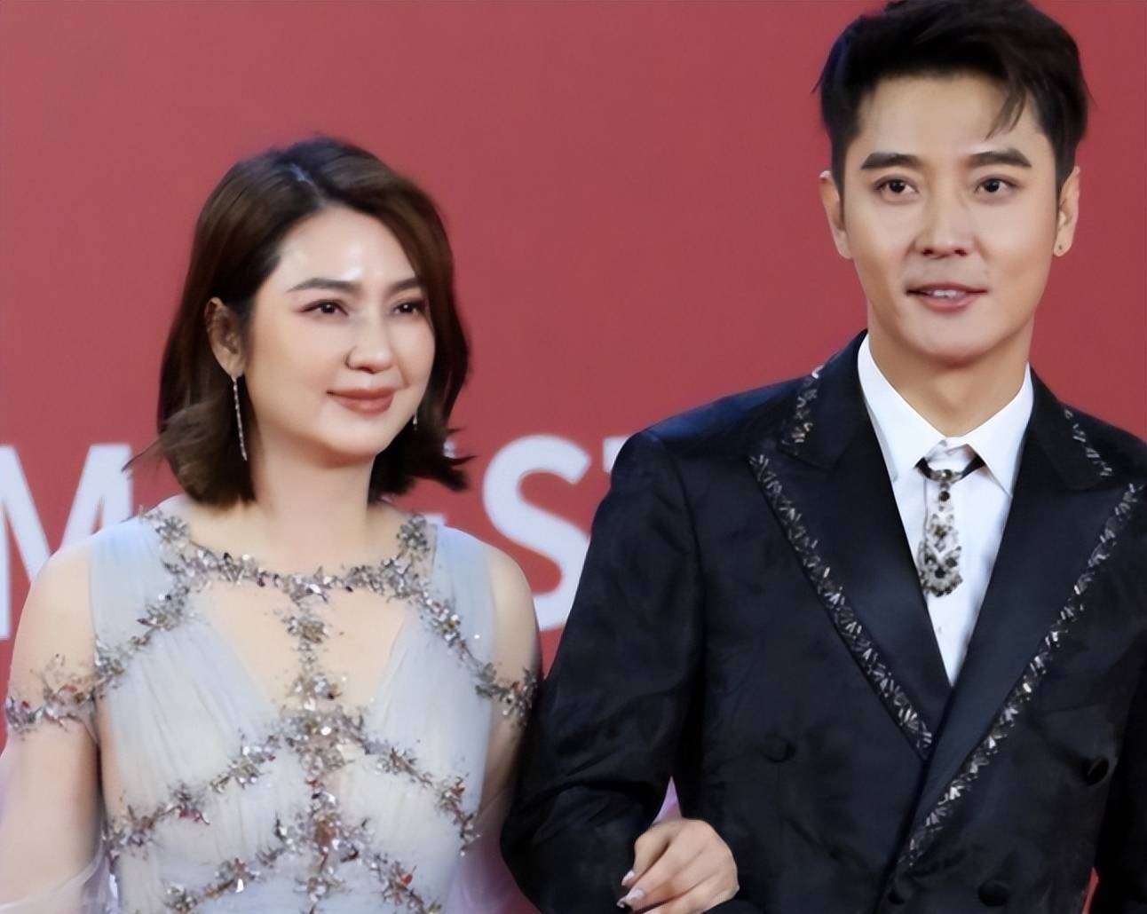 洪欣和莫少聪_洪欣五年隐忍离婚策略_洪欣张丹峰姐弟恋十年婚姻