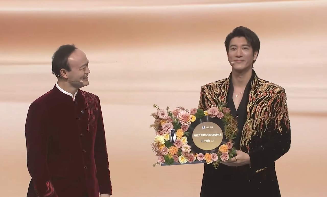 王力宏力挺腾势！千万代言费全买比亚迪股票，十年前错过这次绝不放手！