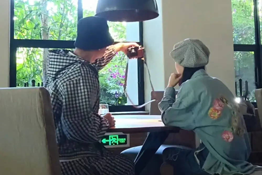 任重晒约会vlog和孙骁骁过二人世界!否认一儿一女传闻