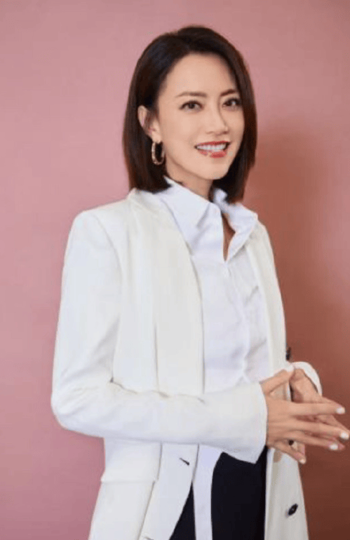 霍汶希33年耕耘终获晋升 英皇娱乐强化内地市场战略布局