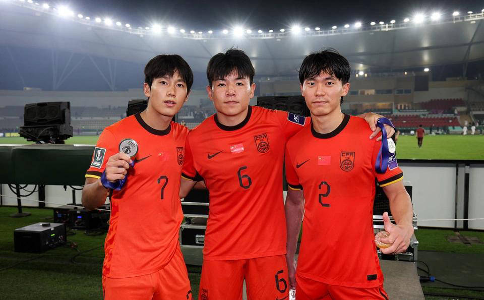 U23国足25人集训名单公布：泰山6将入选，铜梁龙5人未能留队