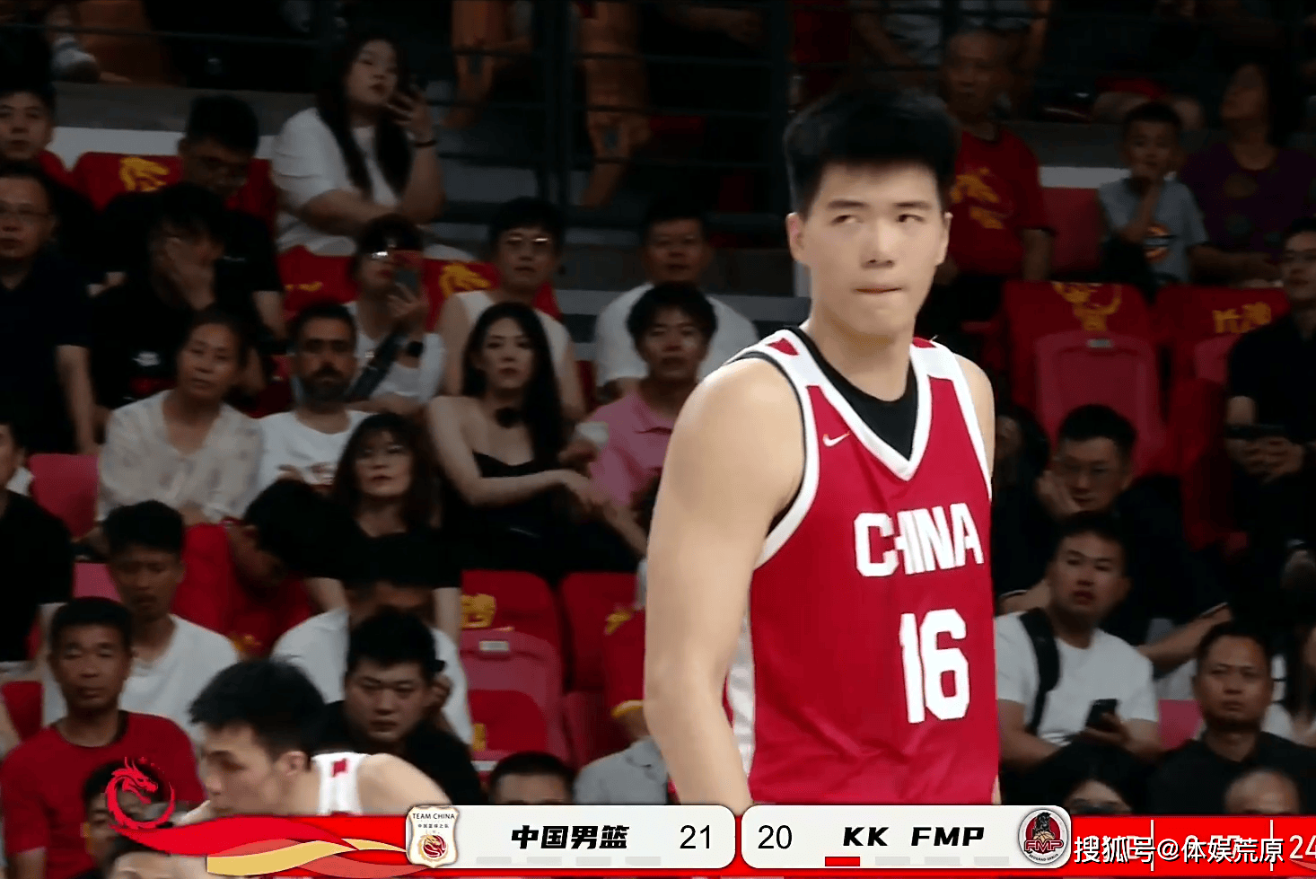 中国男篮：广西老表11中9，焦泊乔打脸杜锋，王俊杰低迷