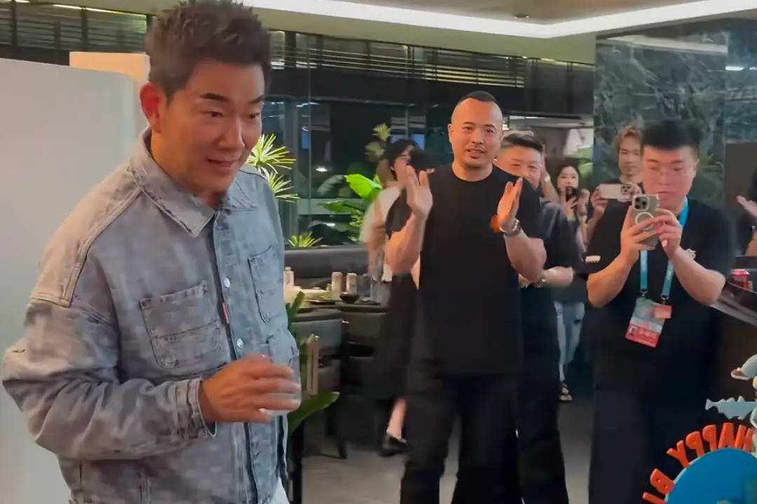 任贤齐60岁生日引全网祝福 音乐影视双栖成就华语经典传奇