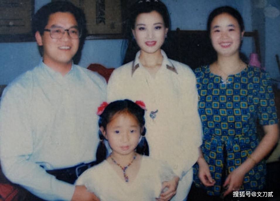 原创            李谷一大胆开麦，揭露宋祖英走上高位的真相，观众：原来如此！