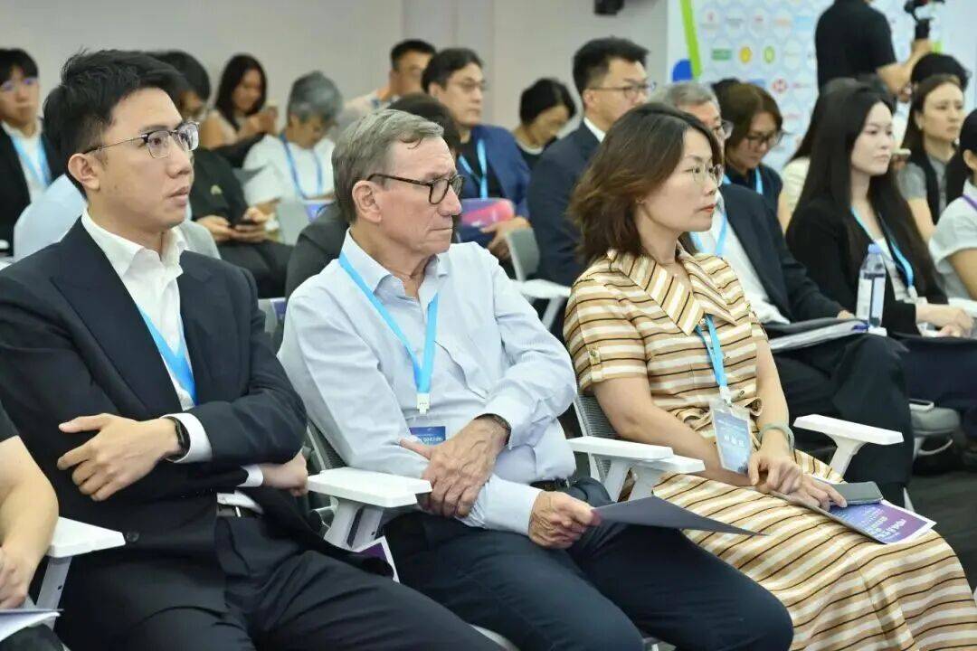 深港商贸交流会香港启幕!前海助力港企开拓内地市场(图3) 深港商贸交流会香港启幕!前海助力港企开拓内地市场(图3)