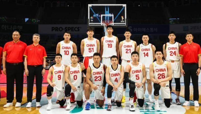 中国男篮18分大胜中国台北！数据 一清二楚，并非胡金秋，最大功勋竟是他