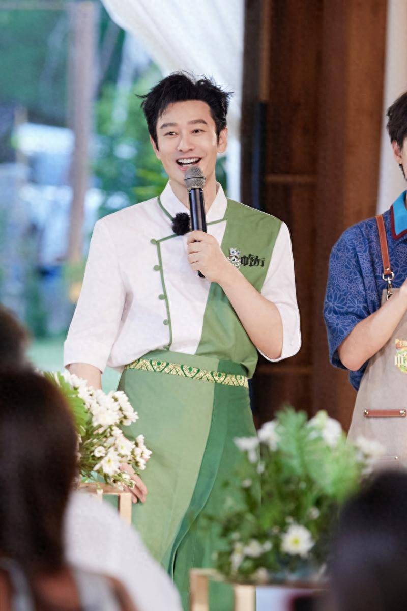 原创            《中餐厅》极限婚宴战，黄晓明、王俊凯默契配合