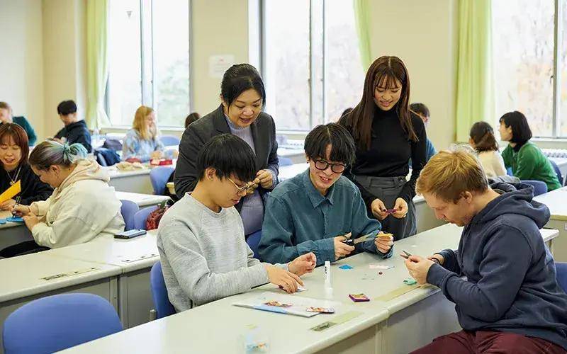 请输入图片描述