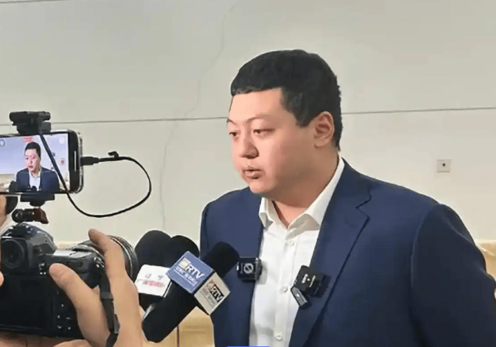 辽宁男篮大手笔！小刘总1000万买断段睿骐，4年B类合同，赵继伟接班人！