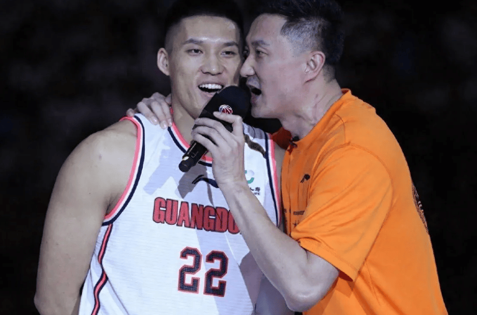 宏远速递！杜锋爱将官宣加盟江苏，朱芳雨完成交接，徐杰深夜发声