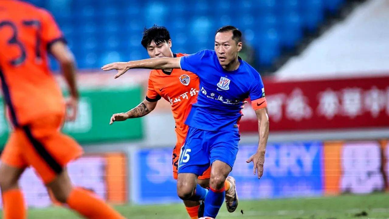 青岛海牛 vs 长春亚泰