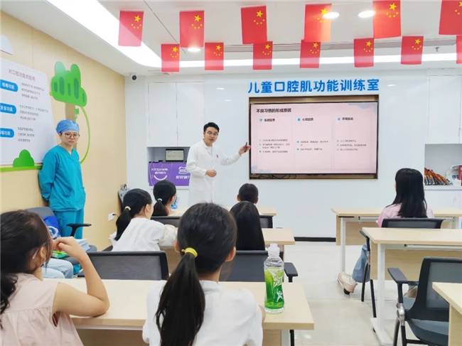 惠州口腔医院:于牙齿毫厘之间 雕琢“笑容密码”(图5) 惠州口腔医院:于牙齿毫厘之间 雕琢“笑容密码”(图5)