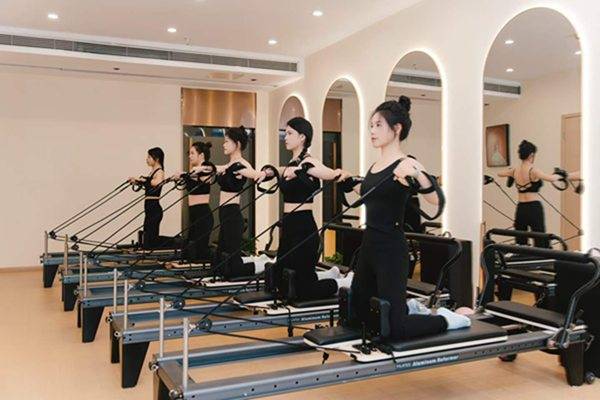 在南昌想练习减肥瑜伽该怎么挑选合适的场馆