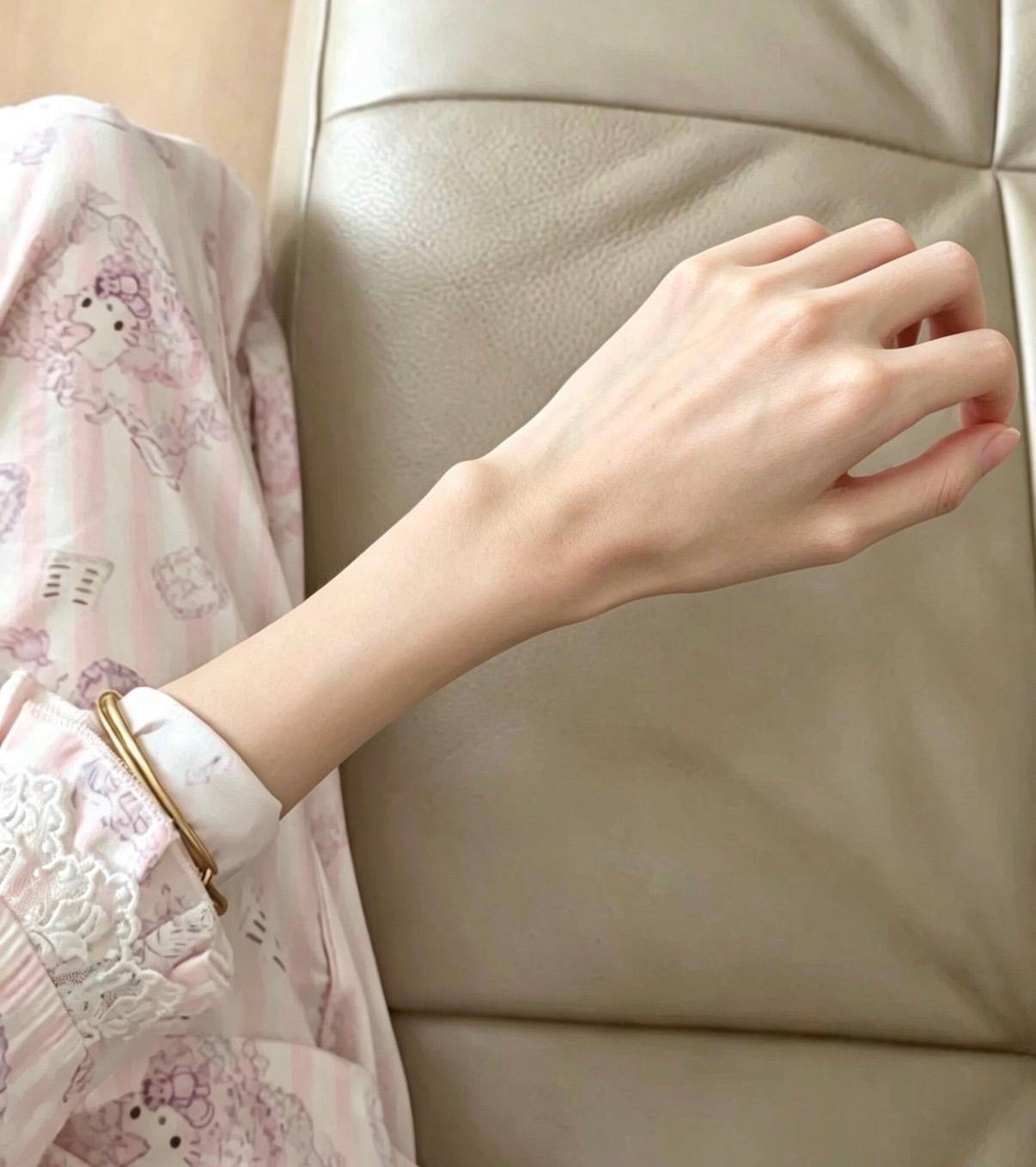 原创            把抑郁当感冒治了3个月，她暴瘦20斤才查出真凶