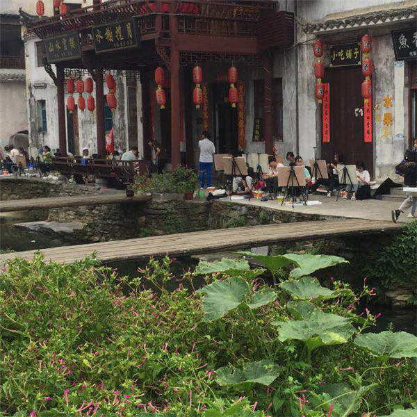 为什么婺源李坑写生环境受到美术创作群体欢迎