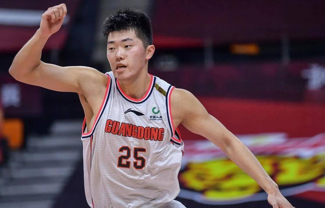 一觉醒来，广东宏远官方发声！徐杰收获好消息，张皓嘉又带崩球队