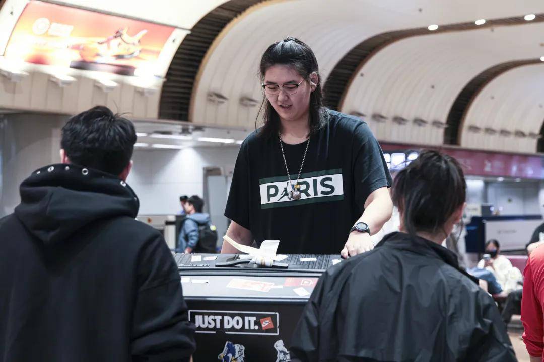 中国女篮结束世界杯征程抵京 全力备战亚运会
