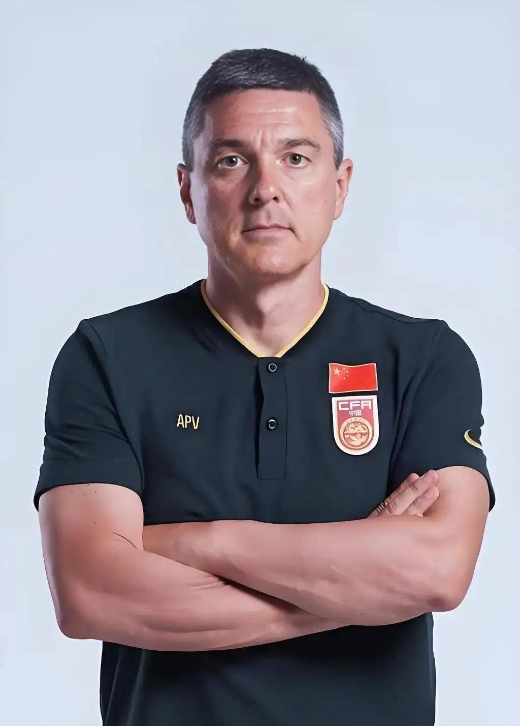李振