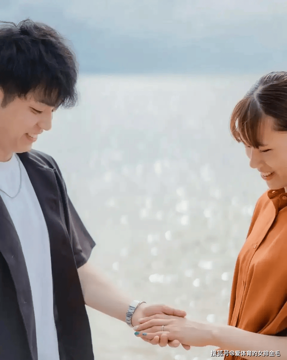 排坛喜讯连连！日本接应林琴奈官宣结婚，多位国手收获姐弟恋爱情