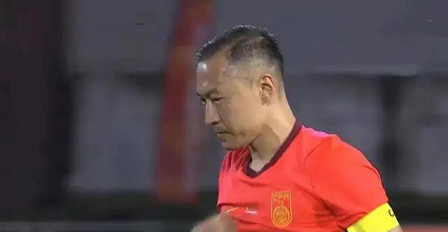 毛伟杰踢不了中场，吴曦还有国脚实力，李昊扑救堪比进球，U23国足运气佳